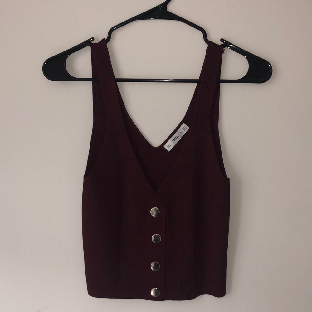 Zara burgundy top with gold buttons, small